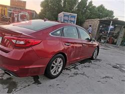هیوندای سۆناتا